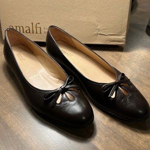 Like new brown Amalfi flats.